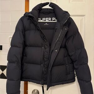 Aritzia Super Puff Shorty